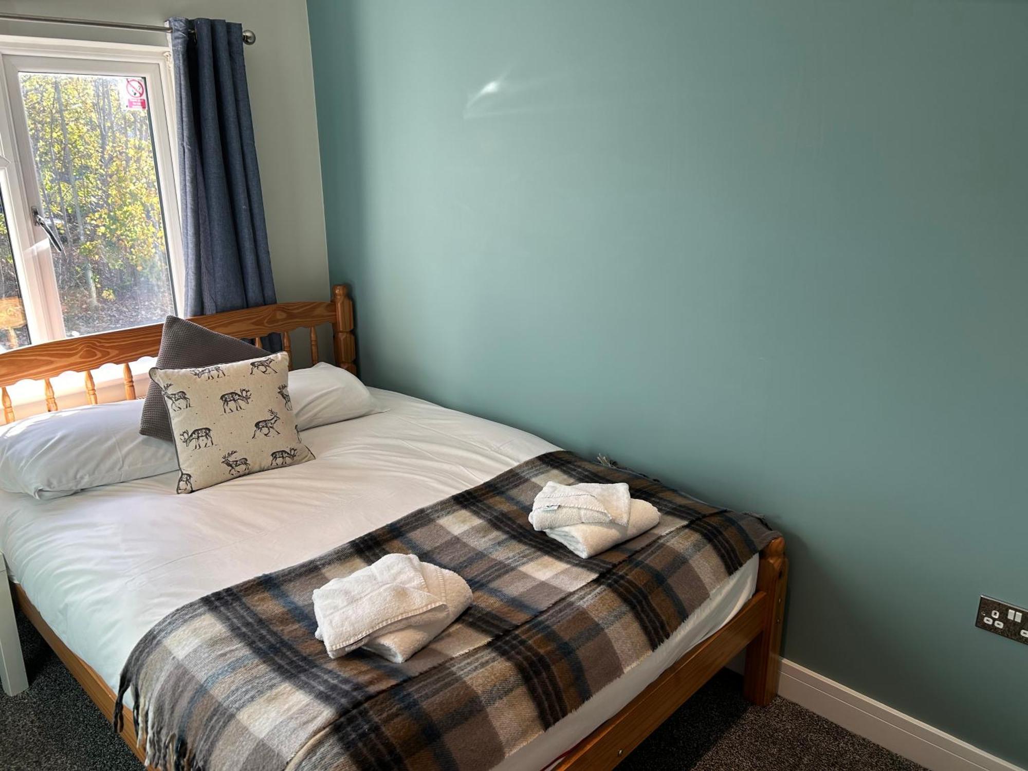 3 Bed Farnborough Air Accommodation מראה חיצוני תמונה